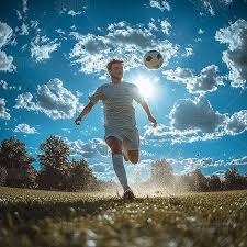 解析圣地亚哥教士队如何通过激进的交易策略在短期内补强球队短板