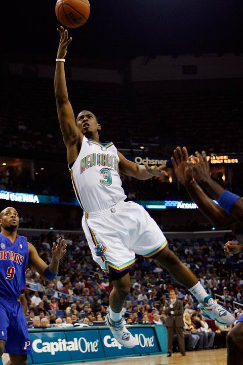 引擎中有更 引擎中有更